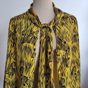 Steven Barry Yellow Zebra Print Black Button Down Blouse (Size: 10)